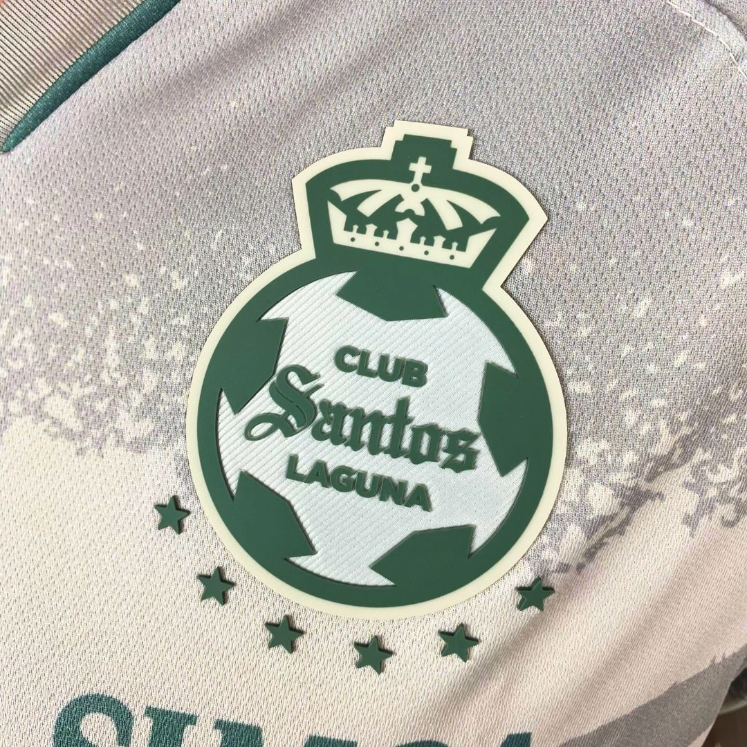 Santos Laguna x Call of Duty Trikot 2023-2024